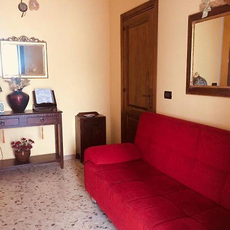B&B Il Tulipano Sul Lago Colle di Tora Экстерьер фото